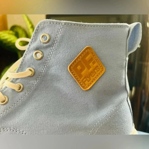 PF Flyers unisex shoes men’s size 10 1/2 
Women’s size 12 NEW - Picture 4 of 12